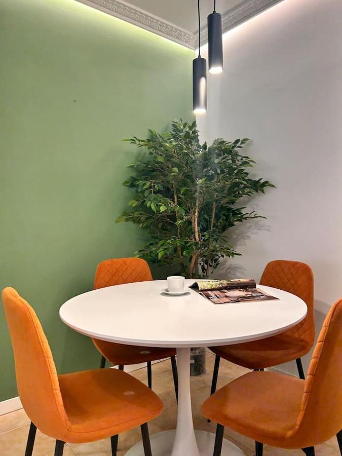 Centrico Apt A Unos Pasos De Gran Via Apartment Madrid Bagian luar foto