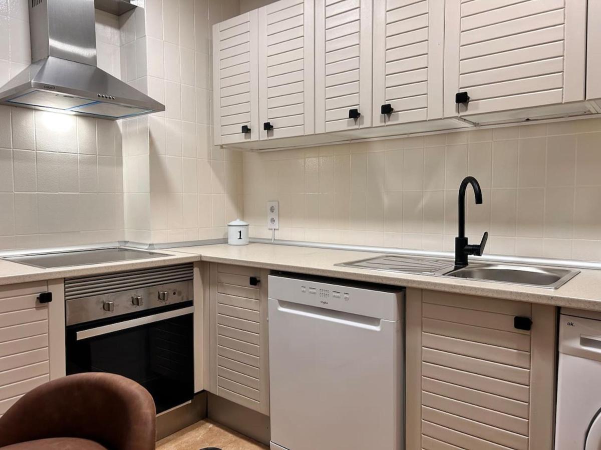 Centrico Apt A Unos Pasos De Gran Via Apartment Madrid Bagian luar foto