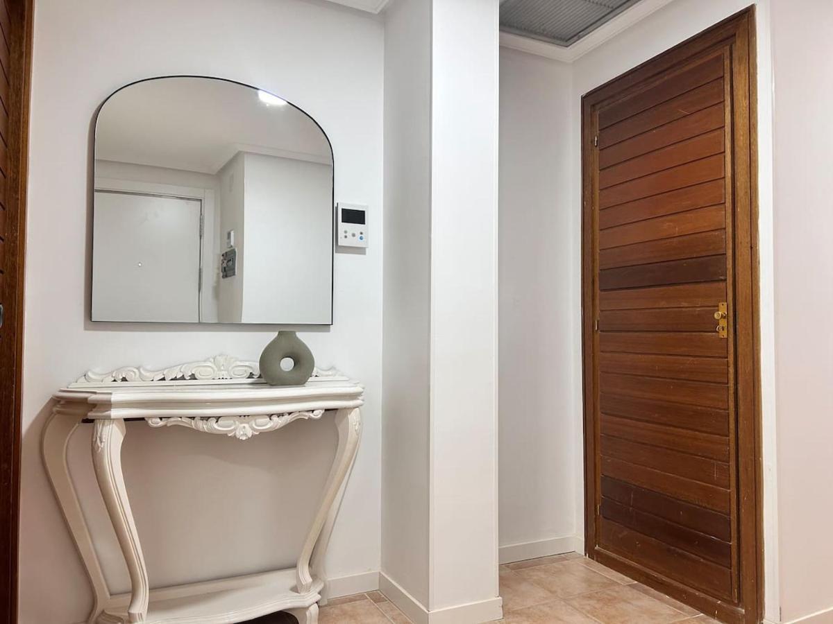 Centrico Apt A Unos Pasos De Gran Via Apartment Madrid Bagian luar foto